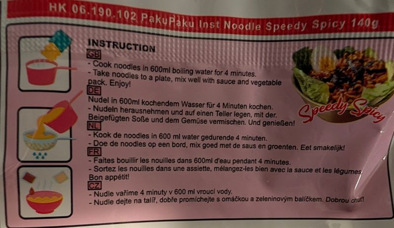 Rückseite der Paku Paku - Speedy Spicy Hot Spicy Ramen Noodles Zubereitungshinweise